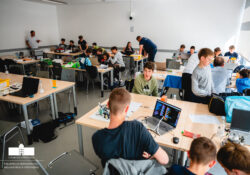 2025 05 20 FERI NTD Robotika Foto Žan Osim 41